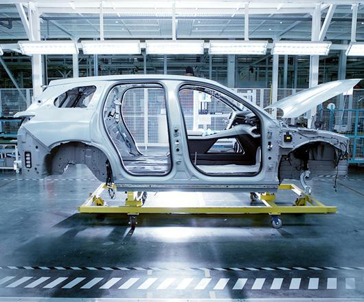 鋁制發(fā)動(dòng)機(jī)，鋁制散熱器，全鋁車身